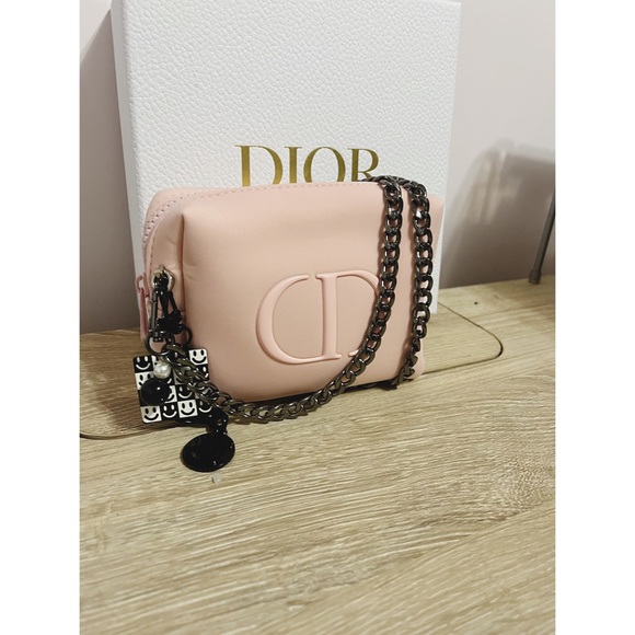 Dior cosmetic bag/pouch to crossbody bag - Picture 2 of 7